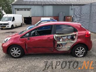 Kia Rio Rio III (UB), Hatchback, 2011 / 2017 1.2 CVVT 16V picture 2