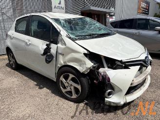 Toyota Yaris Yaris III (P13), Hatchback, 2010 / 2020 1.5 16V Hybrid picture 7