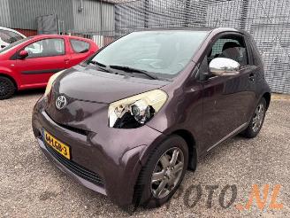 Auto da rottamare Toyota iQ iQ, Hatchback 3-drs, 2009 / 2015 1.0 12V VVT-i 2010/4