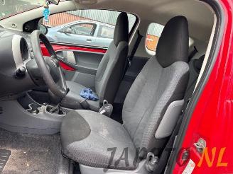 Toyota Aygo Aygo (B10), Hatchback, 2005 / 2014 1.0 12V VVT-i picture 14