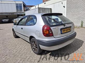 Toyota Corolla Corolla (EB/WZ/CD), Hatchback, 2000 / 2002 1.6 16V VVT-i picture 4
