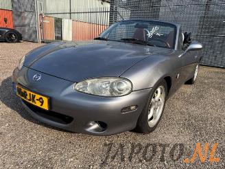 Autoverwertung Mazda MX-5 MX-5 (NB18/35/8C), Cabrio, 1998 / 2005 1.6i 16V 2002/4