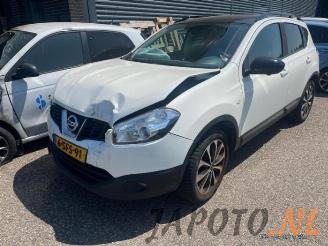 Salvage car Nissan Qashqai Qashqai (J10), SUV, 2007 / 2014 1.6 16V 2013/9