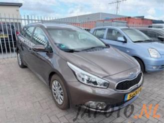  Kia Cee d Cee'd Sportswagon (JDC5), Combi, 2012 / 2018 1.6 GDI 16V 2013/1