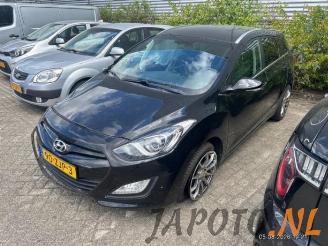 Hyundai I-30 i30 Wagon (GDHF5), Combi, 2012 1.6 GDI Blue 16V picture 1