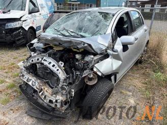  Toyota Yaris Yaris II (P9), Hatchback, 2005 / 2014 1.3 16V VVT-i 2006/3