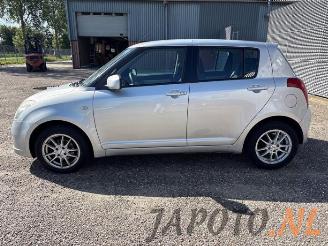 Suzuki Swift Swift (ZA/ZC/ZD1/2/3/9), Hatchback, 2005 / 2015 1.5 VVT 16V picture 2