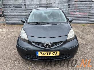 Toyota Aygo Aygo (B10), Hatchback, 2005 / 2014 1.0 12V VVT-i picture 8