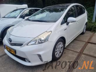 Auto da rottamare Toyota Prius Plus Prius Plus (ZVW4), MPV, 2011 1.8 Hybrid 16V 2012/5
