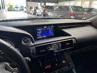 Lexus IS 300h Luxury 93.000 KM NAP! picture 26