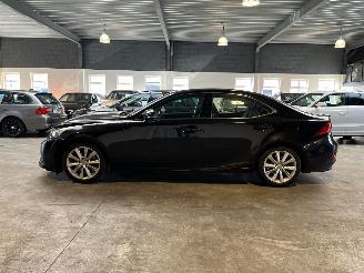 Lexus IS 300h Luxury 93.000 KM NAP! picture 2
