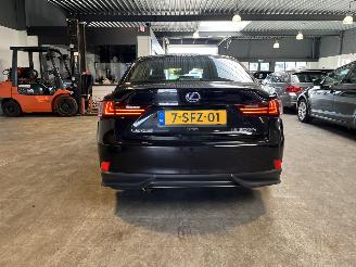 Lexus IS 300h Luxury 93.000 KM NAP! picture 4