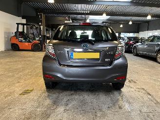Toyota Yaris 1.5 Full Hybrid NL NAP! picture 4