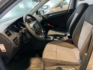 Volkswagen Golf 1.6 TDI Comfortline NAP! picture 17