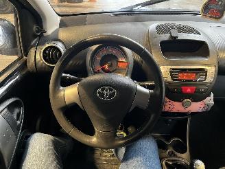 Toyota Aygo 1.0 VVT-i Aspiration NAP! picture 19