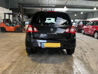 Renault Twingo 1.2 16V Collection NAP! picture 4