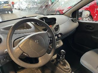 Renault Twingo 1.2 16V Collection NAP! picture 15