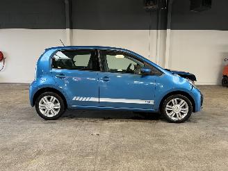 Volkswagen Up! 1.0 BMT move up! picture 6