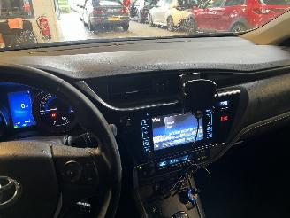 Toyota Auris Touring Sports 1.8 Hybrid picture 19