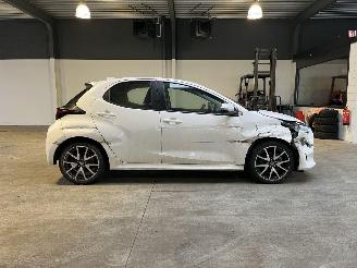 Toyota Yaris 1.5 Hybrid NL NAP! picture 6