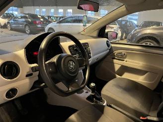 Volkswagen Up! 1.0 move up! picture 17