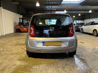 Volkswagen Up! 1.0 move up! picture 4