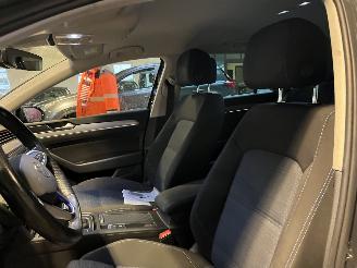 Volkswagen Passat 1.4 TSI PHEV GTE Business picture 17