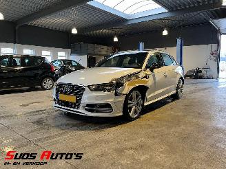 skadebil auto Audi A3 1.4 e-tron PHEV Ambition Pro Line plus 2015/12