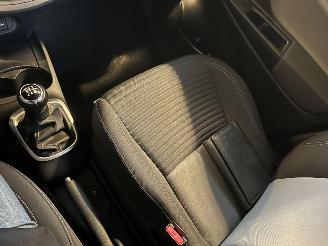 Toyota Yaris 1.0 VVT-i Energy NAP! picture 24