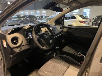 Toyota Yaris 1.0 VVT-i Energy NAP! picture 14