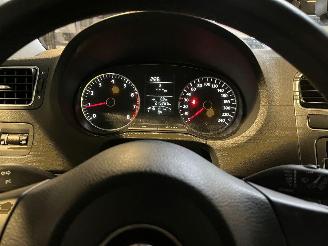 Volkswagen Polo 1.4-16V Highline picture 20