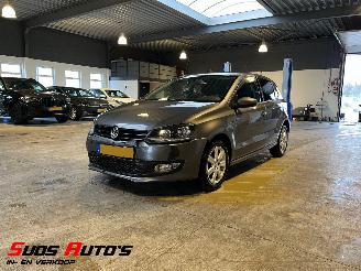skadebil auto Volkswagen Polo 1.4-16V Highline 2013/1