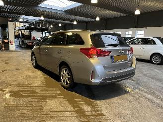 Toyota Auris Sports 1.8 Hybrid Lease Pro picture 3