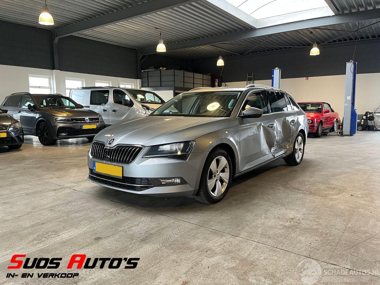 Skoda Superb 1.4 TSI ACT Ambition Business NAP!