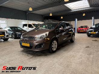 krockskadad bil auto Kia Rio 1.2 CVVT Plus Pack NAP! 2012/4
