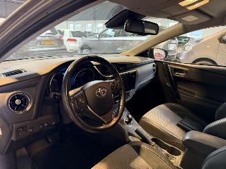 Toyota Auris 1.8 Hybrid Executive NAP! picture 16