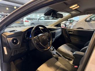 Toyota Auris 1.8 Hybrid Executive NAP! picture 13