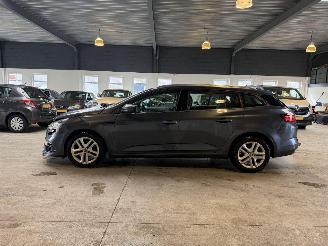 Renault Mégane Estate 1.2 TCe NL NAP! picture 2