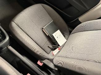 Volkswagen Up! 1.0 move up! BlueMotion NL NAP! picture 20