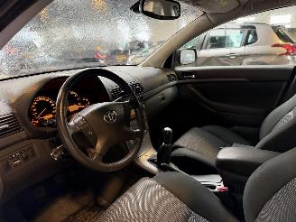Toyota Avensis Wagon 1.8 VVTi Luna picture 20