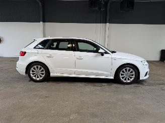 Audi A3 Sportback 1.5 TFSI CoD Sport S Line Edition picture 6