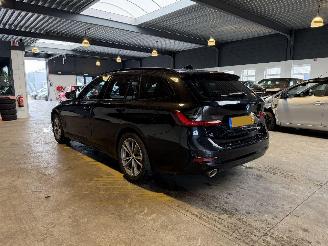BMW 3-serie 330e Business Edition Plus BTW! picture 3