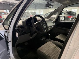 Suzuki SX4 1.6 Exclusive Automaat picture 14