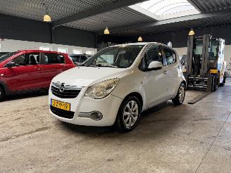 skadebil auto Opel Agila 1.0 Berlin 2015/2