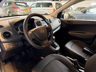 Hyundai I-10 1.0i picture 17