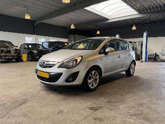 Schadeauto Opel Corsa 1.2-16V Berlin 2014/7