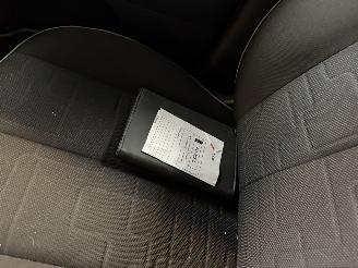 Kia Venga 1.6 CVVT Plus Pack Automaat! picture 28