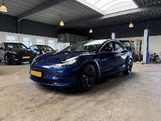 Vaurioauto  passenger cars Tesla Model 3 Standard Plus 60 KWH 2020/3