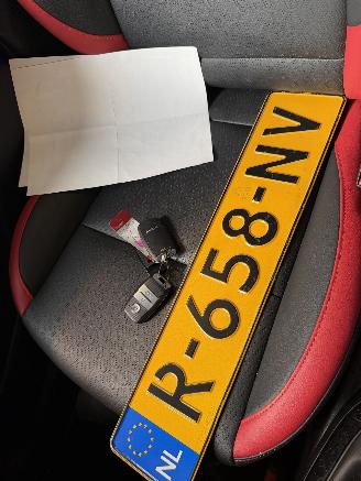 Kia Picanto 1.0 T-GDi GT-Line 19.000 KM! Pano! picture 20