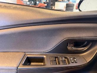 Toyota Yaris 1.5 Hybrid Dynamic 81.000 KM! picture 22
